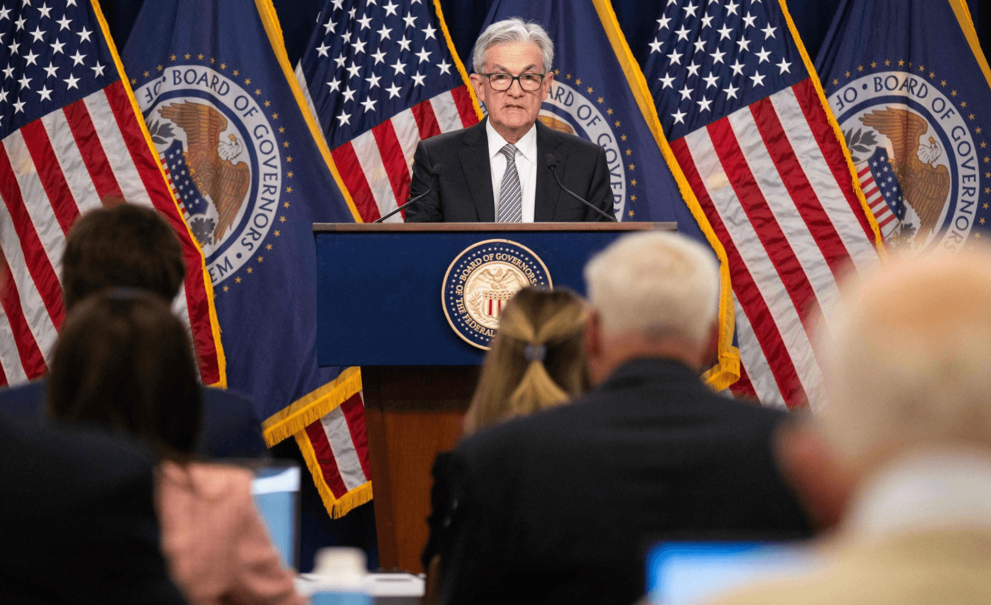 Durable Goods Beat Sets Up Fed's Toughest Call of 2026