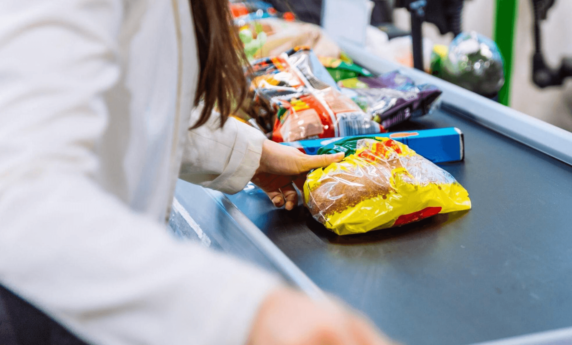 June CPI Preview: Will 3.8% Kill the Rate-Cut Dream?