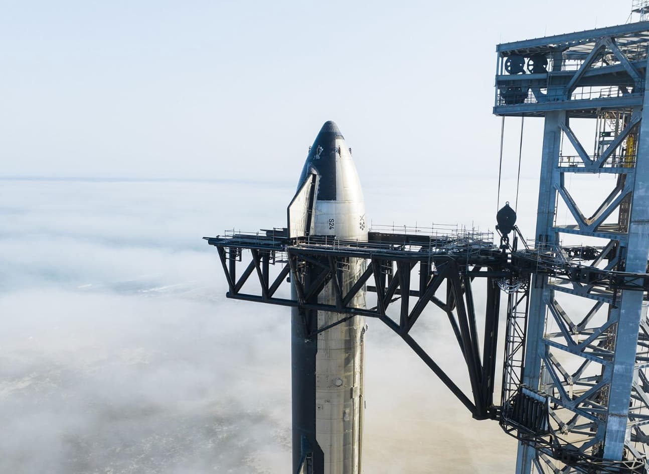 SpaceX Lockup Expires: $100B Flood Hits Today