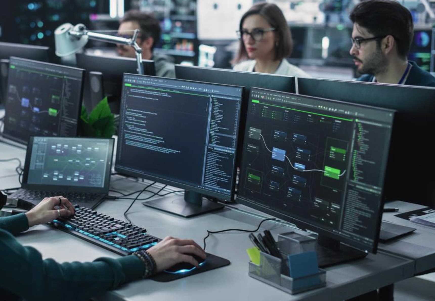 Elastic Surges 21% on AI-Driven Enterprise Beat