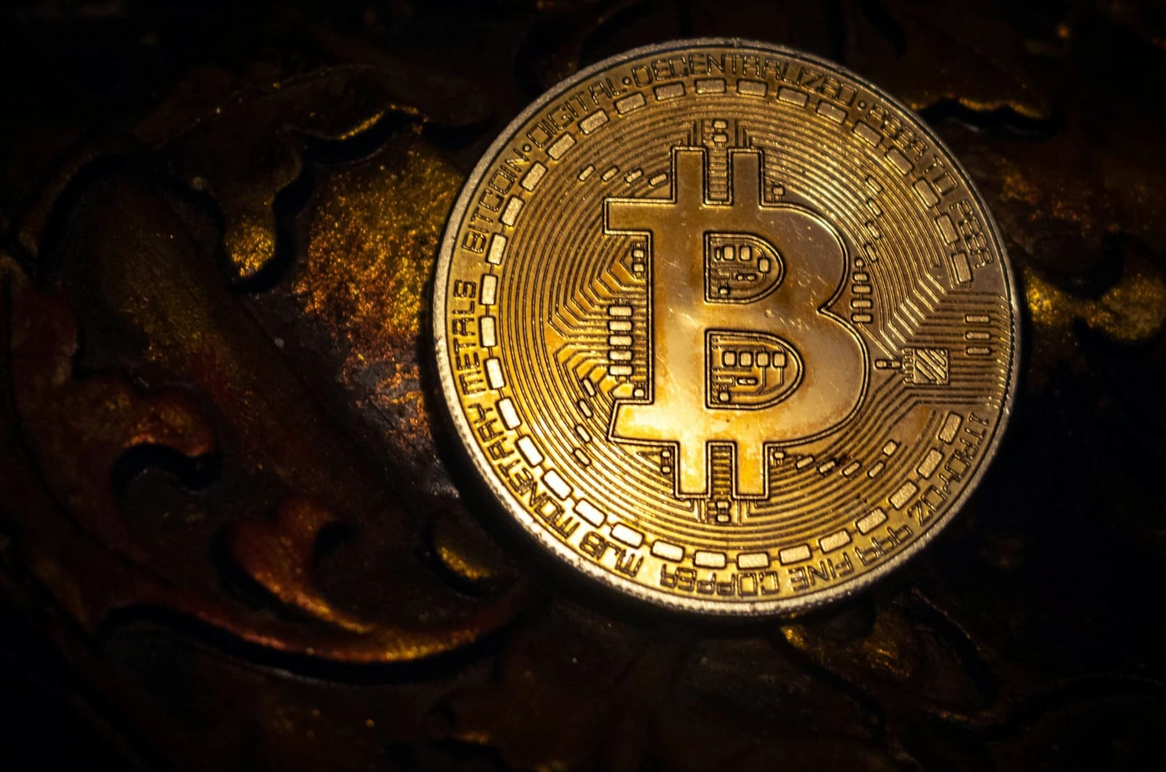 Bitcoin Stalls at $78,600 After 24% Monthly Surge