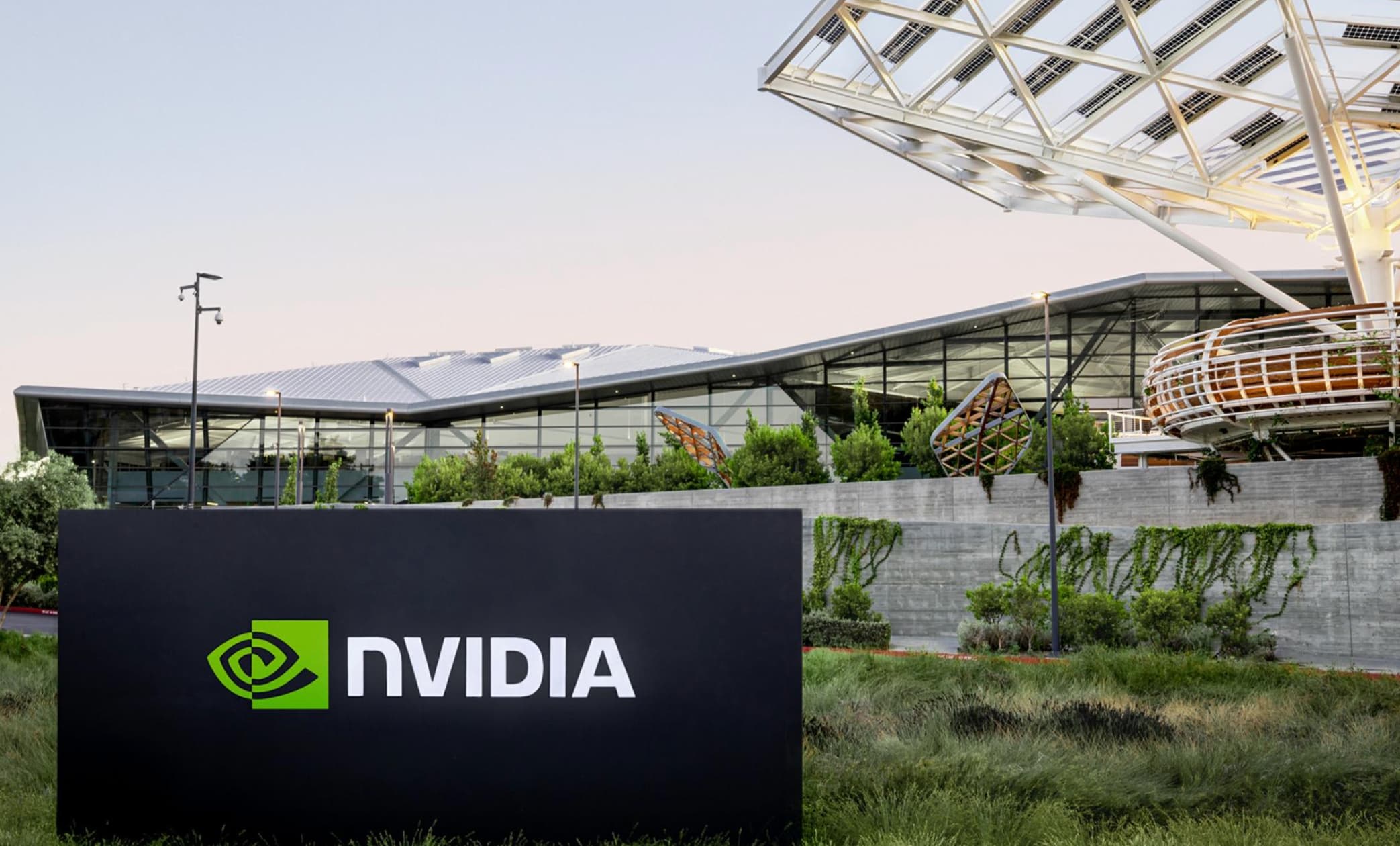 Intel EMIB Lands Nvidia Interest, TSMC Fires Back
