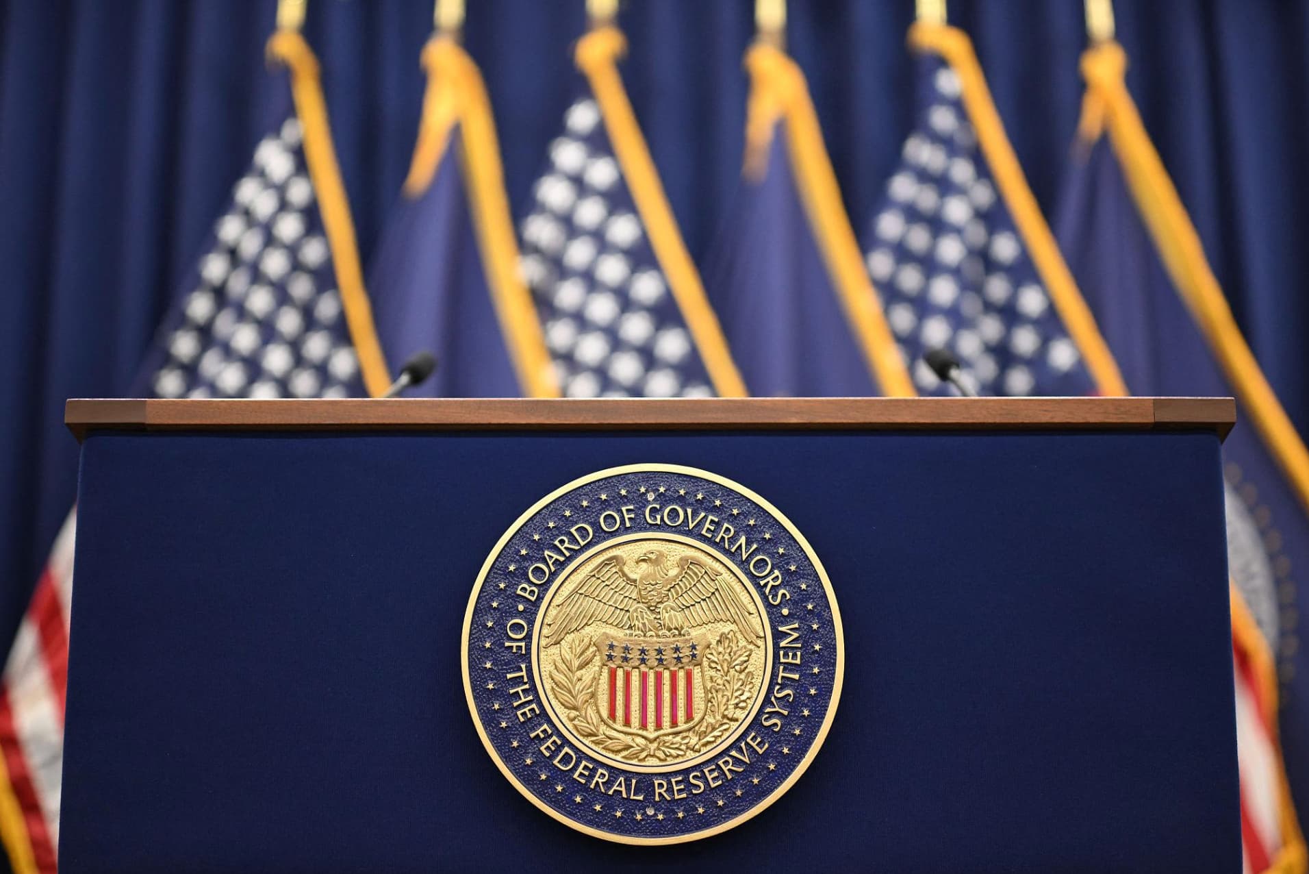 Fed Holds at 3.50%–3.75% for Fifth Straight Meeting