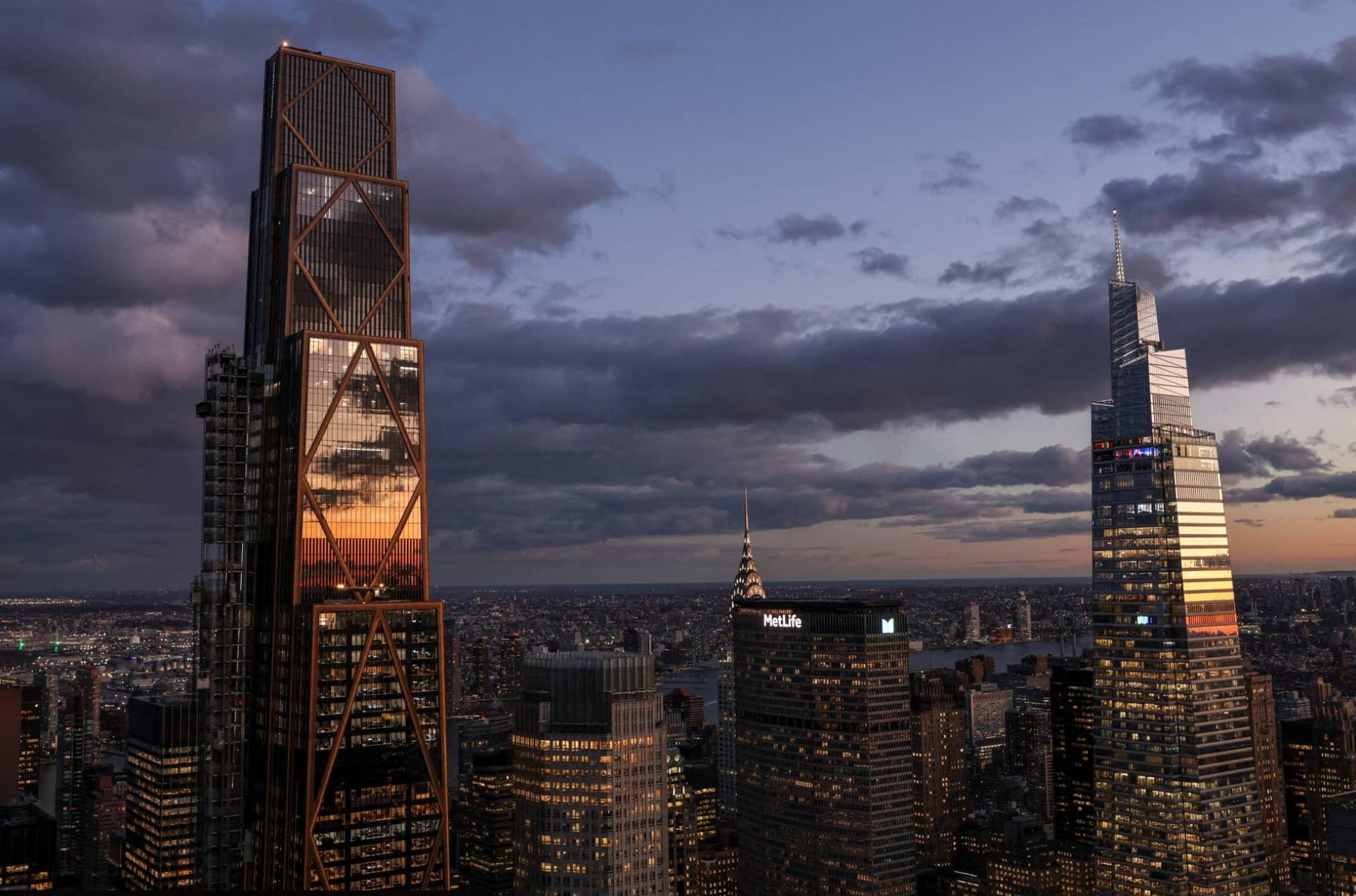 Bank ETFs Face Mixed Signals After Q2 Earnings Wave