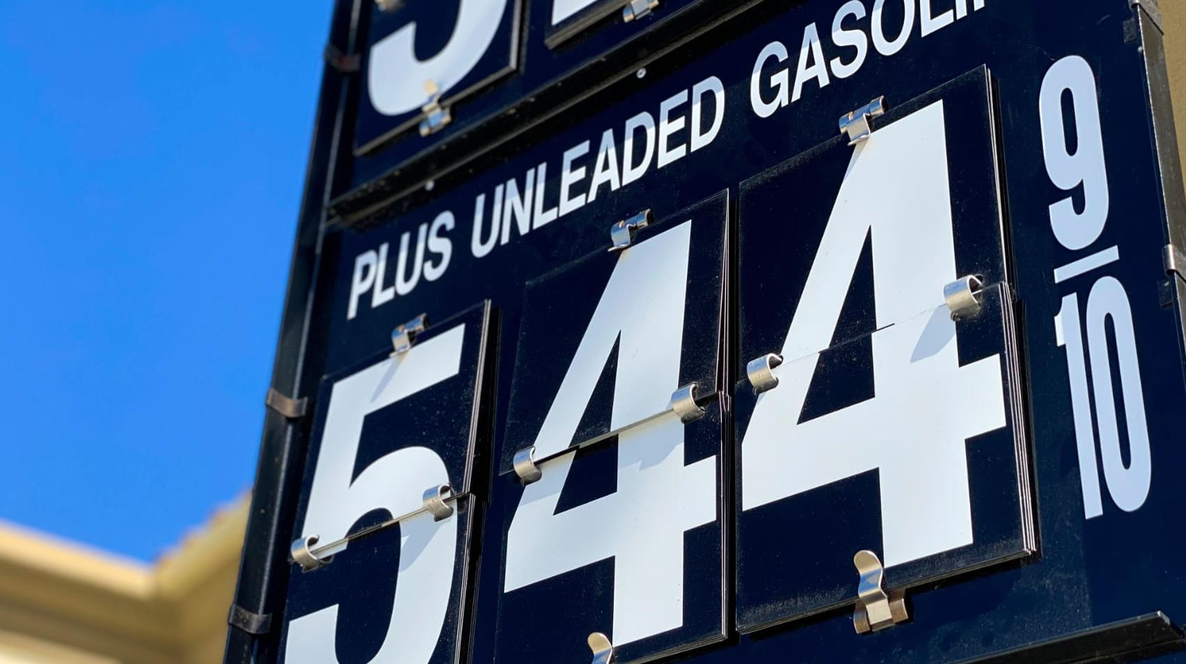 CPI's -0.4% Drop Is a Gas Station Mirage