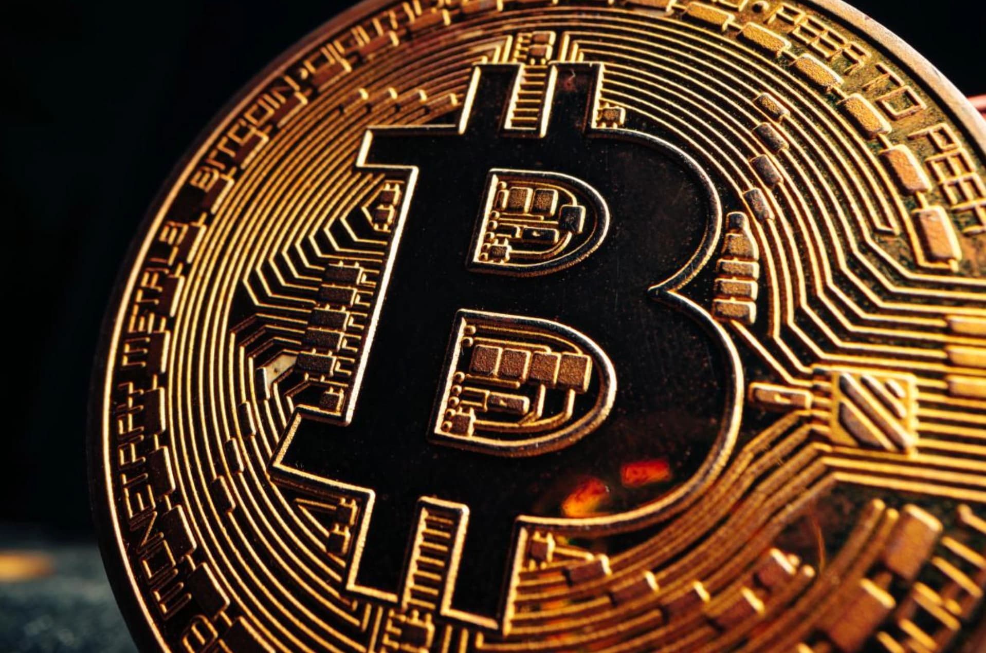 Bitcoin Hits $69,749 on $2.74B Short Squeeze