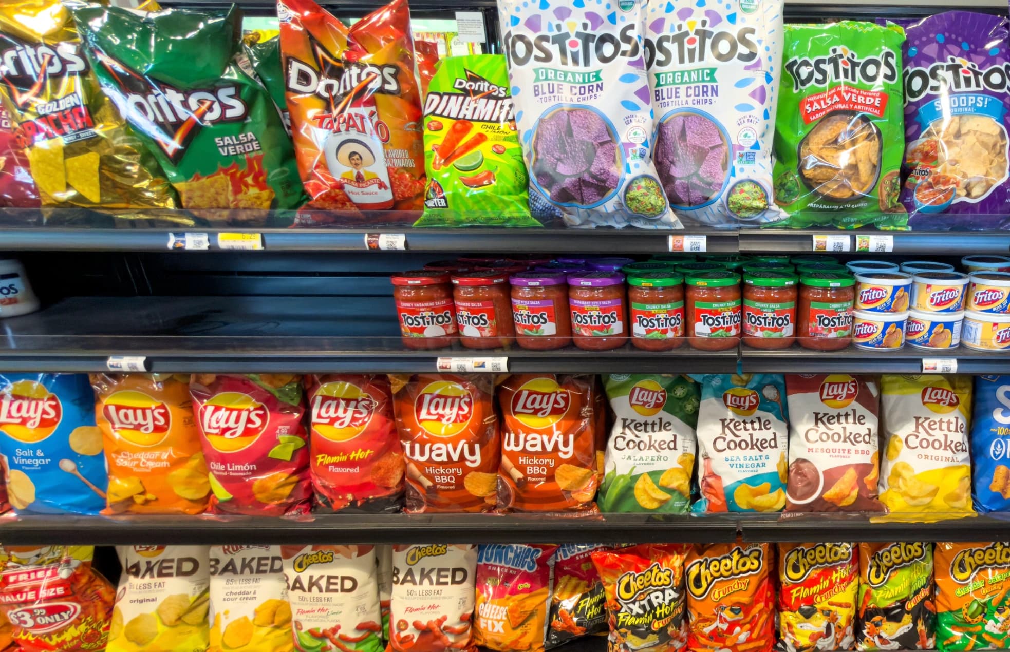 PepsiCo Beats Q3 but Slashes Full-Year EPS Guidance