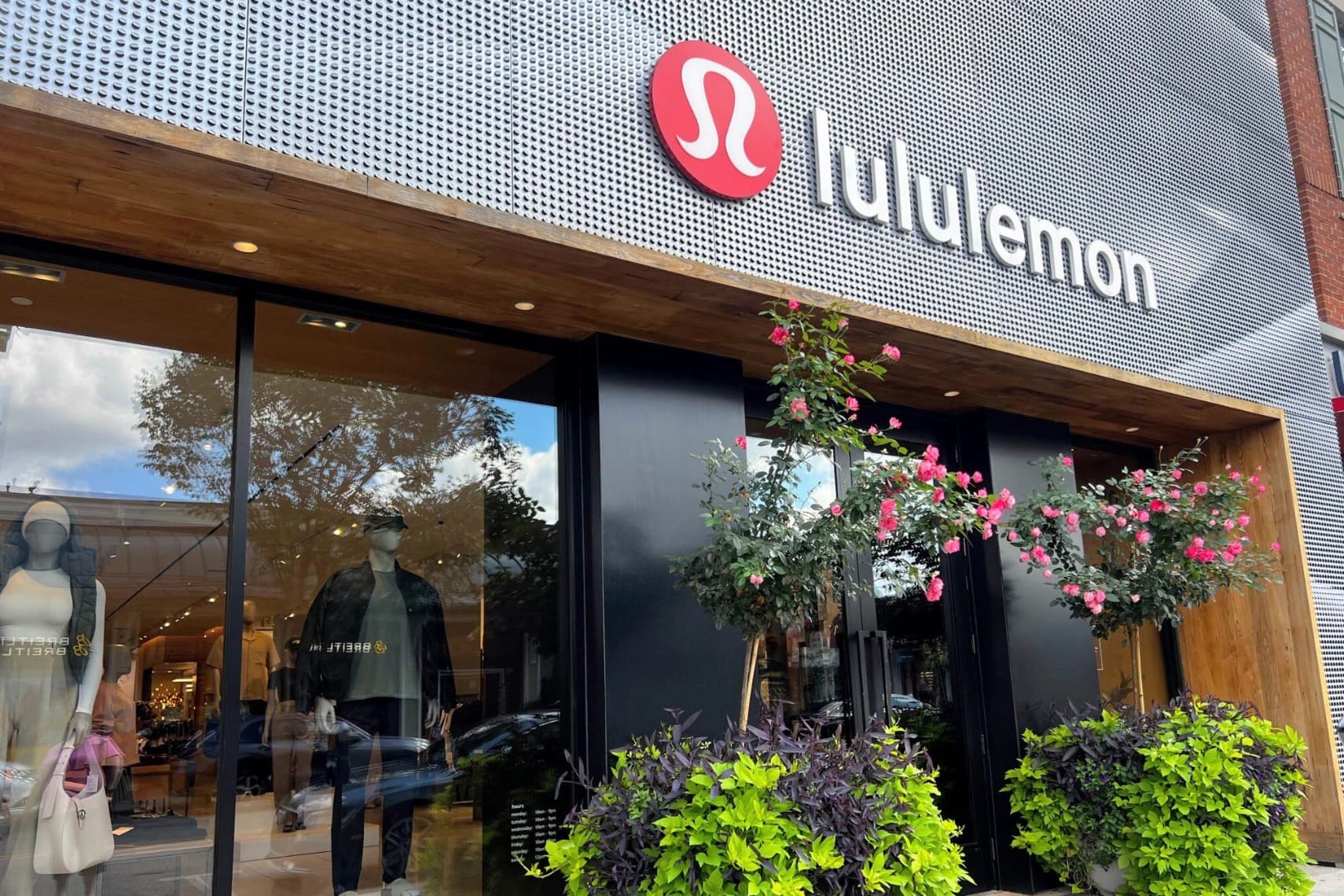 Lululemon's Second Revenue Cut Signals Consumer Crack
