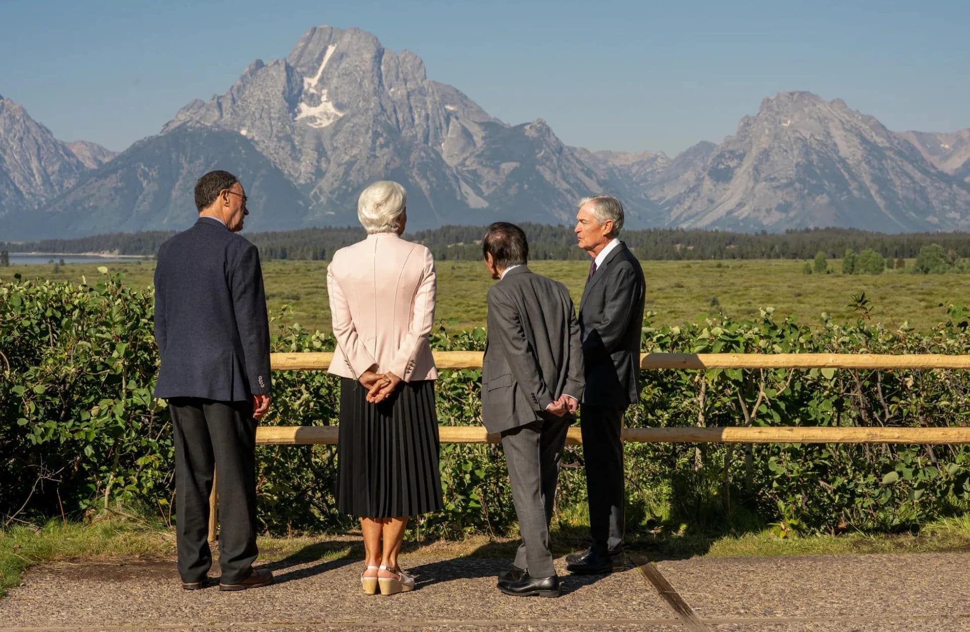 Warsh Faces Inflation Reckoning at Jackson Hole Friday
