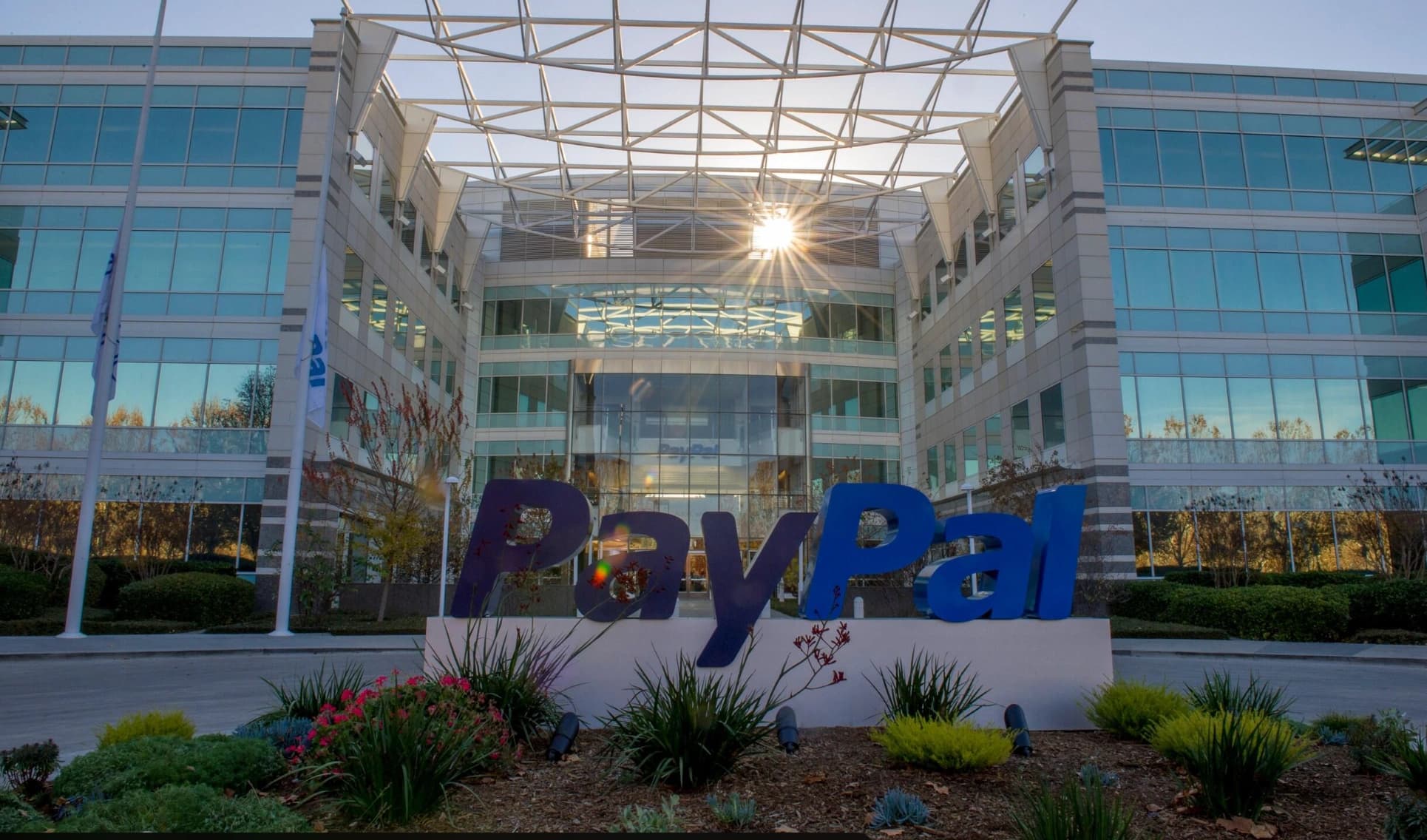 PayPal -13%: Dead Stripe Deal Wipes $17B in a Session