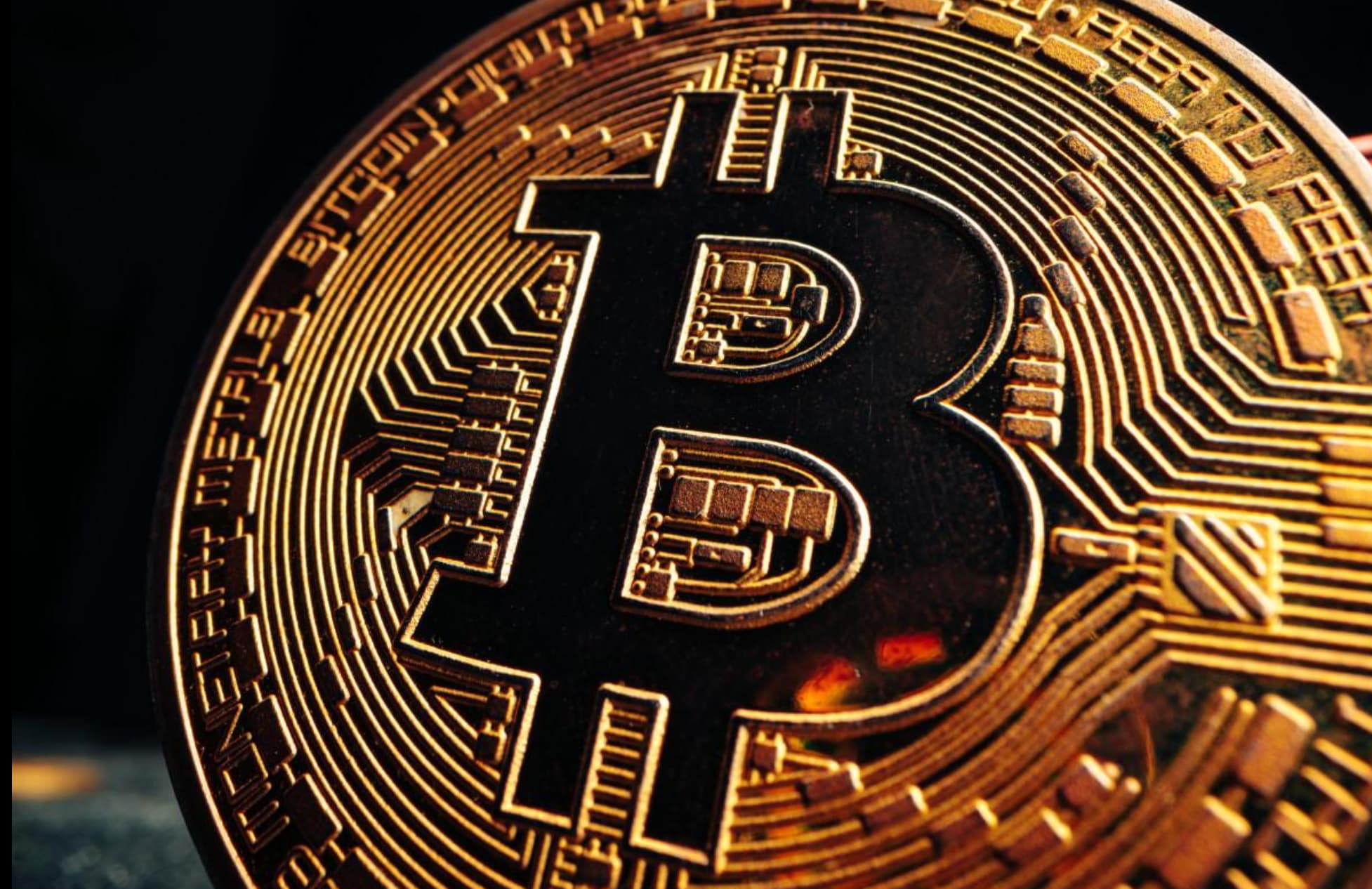 BTC ETF Inflows Hit Record Low as $38M Coldcard Hack Hits