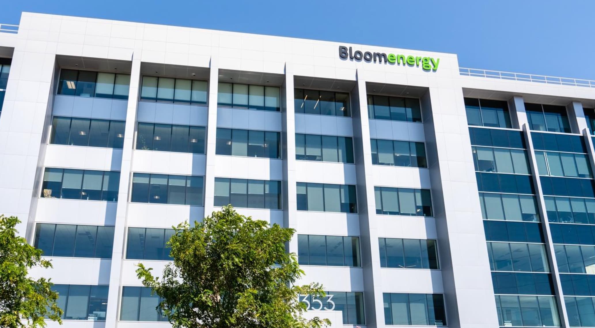 Bloom Energy Q2: 27% Swing Priced In Tonight