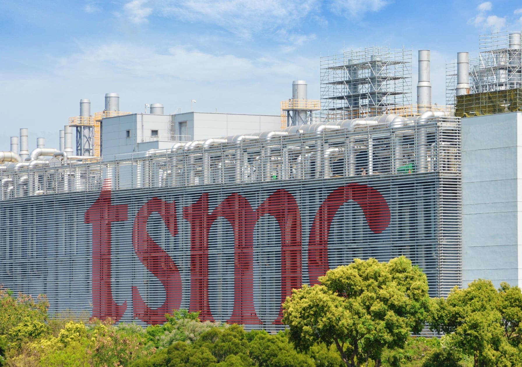 TSMC Q3 Profit Surges 69%: Q4 Guide Sets AI Bar