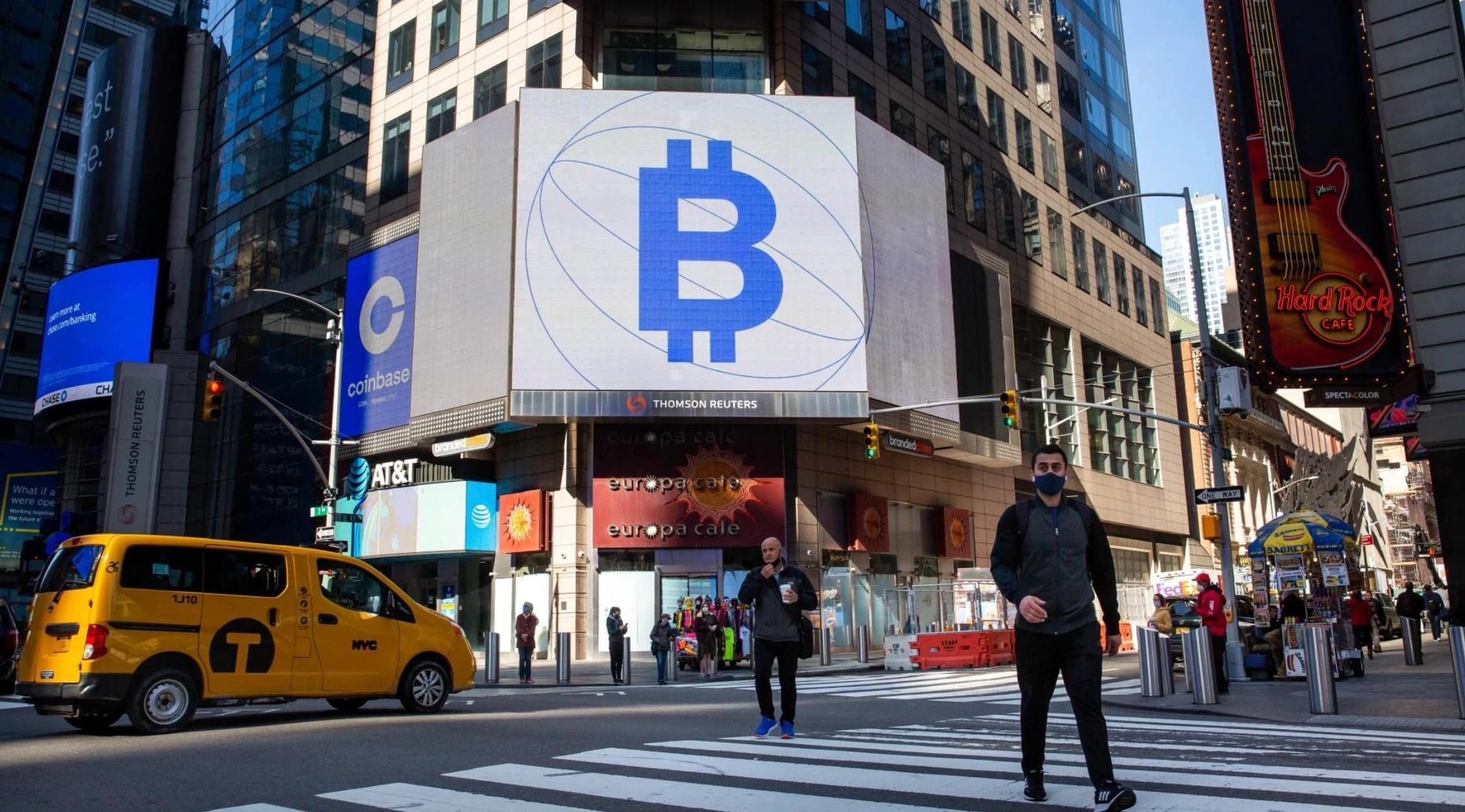Bitcoin Clears $80K: ETF Bids Replace Short Squeeze