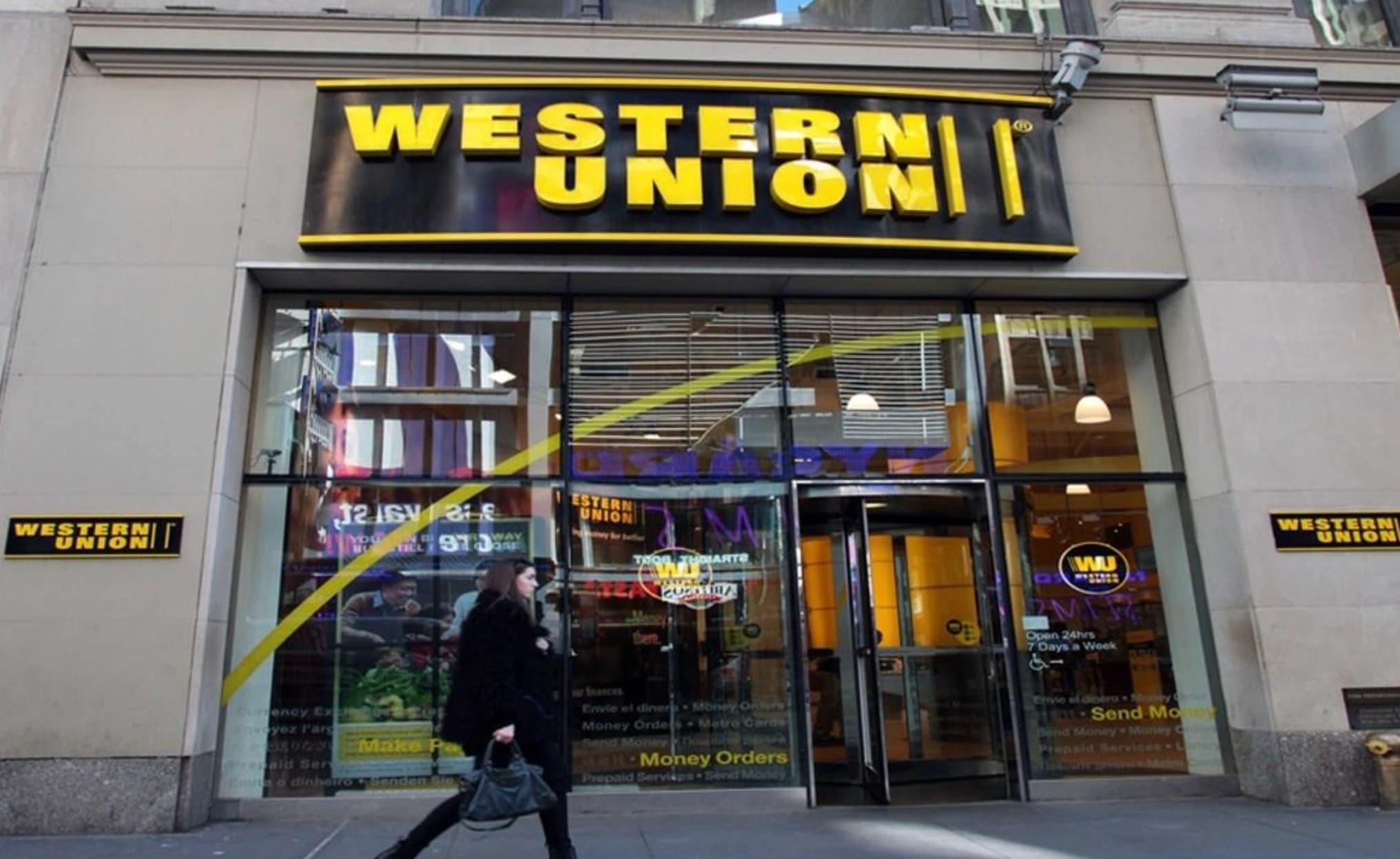 IMXI Soars 25% as Western Union Deal Clears Final Hurdle