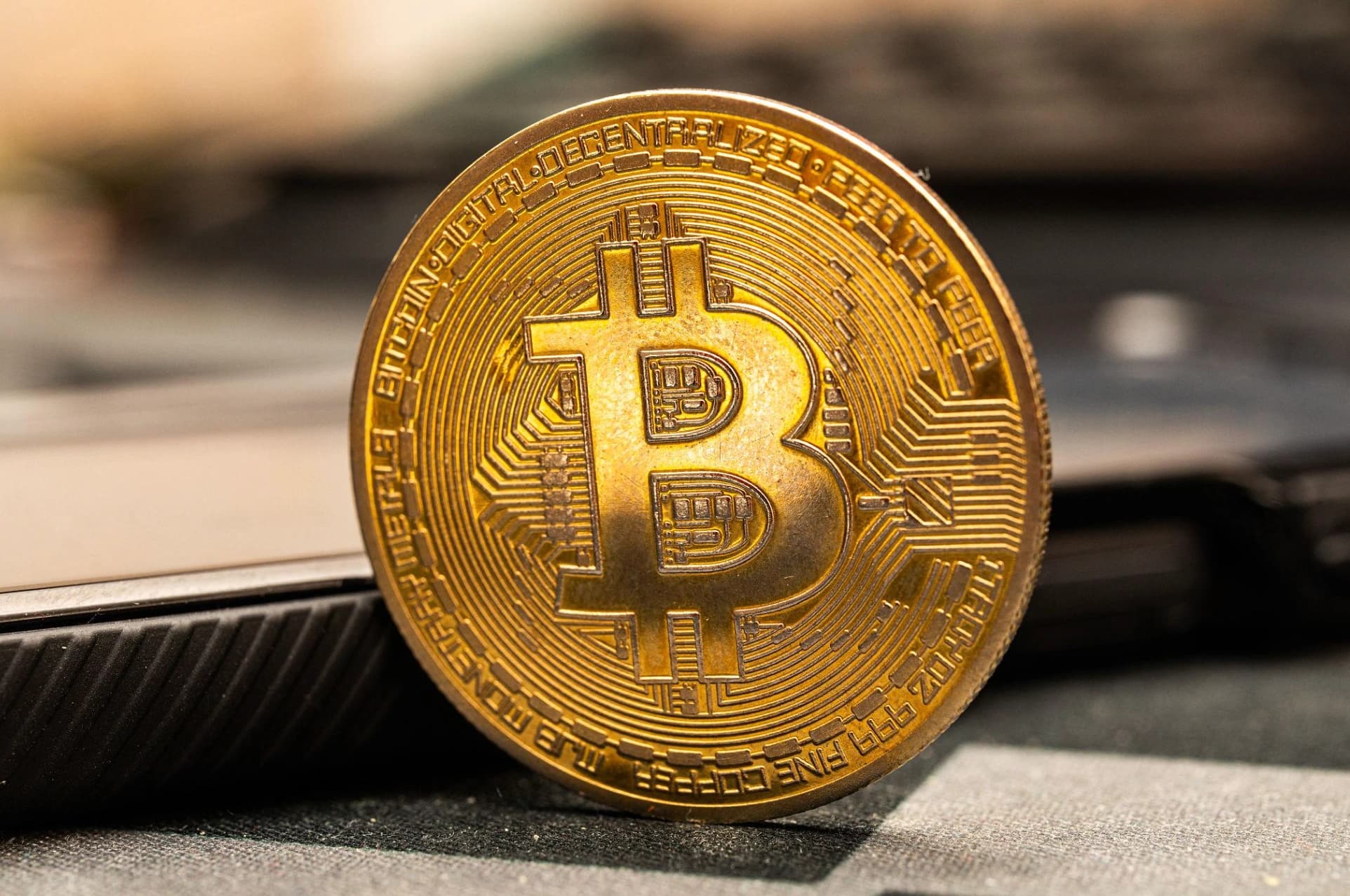 Bitcoin Stalls at $77K: The $76,380 Line That Matters