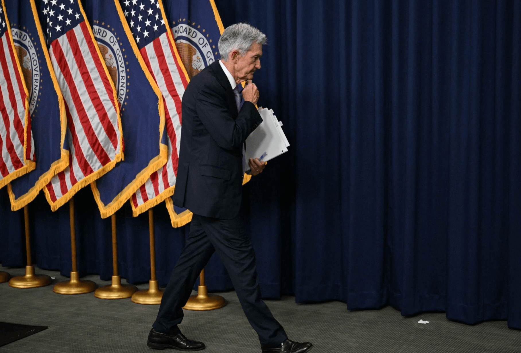 Fed's 9-3 Split: What the Most Divided Vote Since 2016 Means