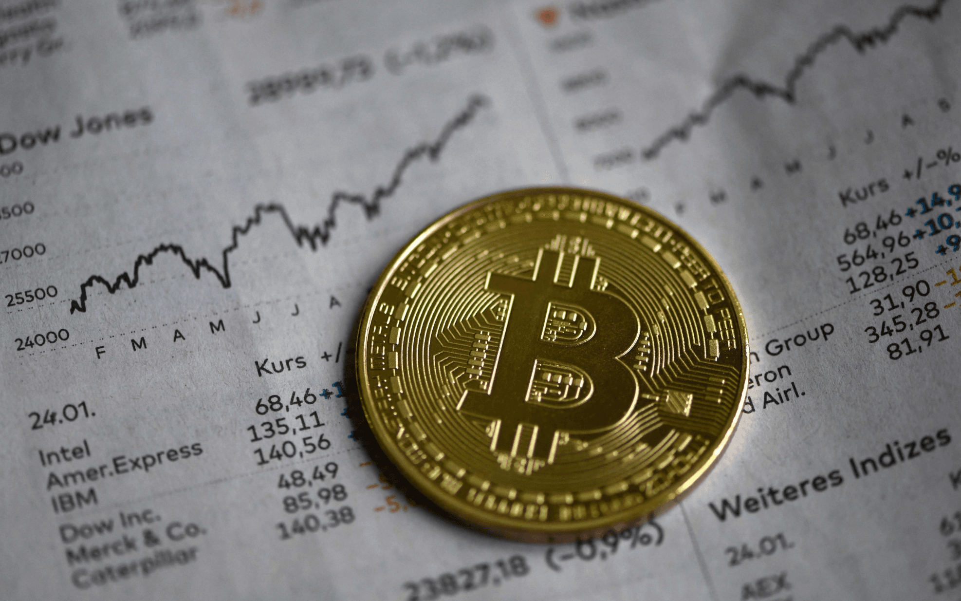 Bitcoin ETFs Snap 3-Week Inflow Streak