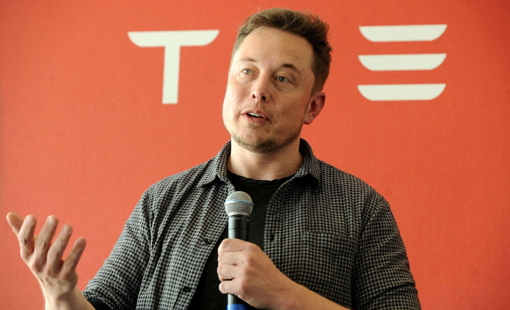 Tesla and Alphabet Q2 Earnings: What to Watch Tonight