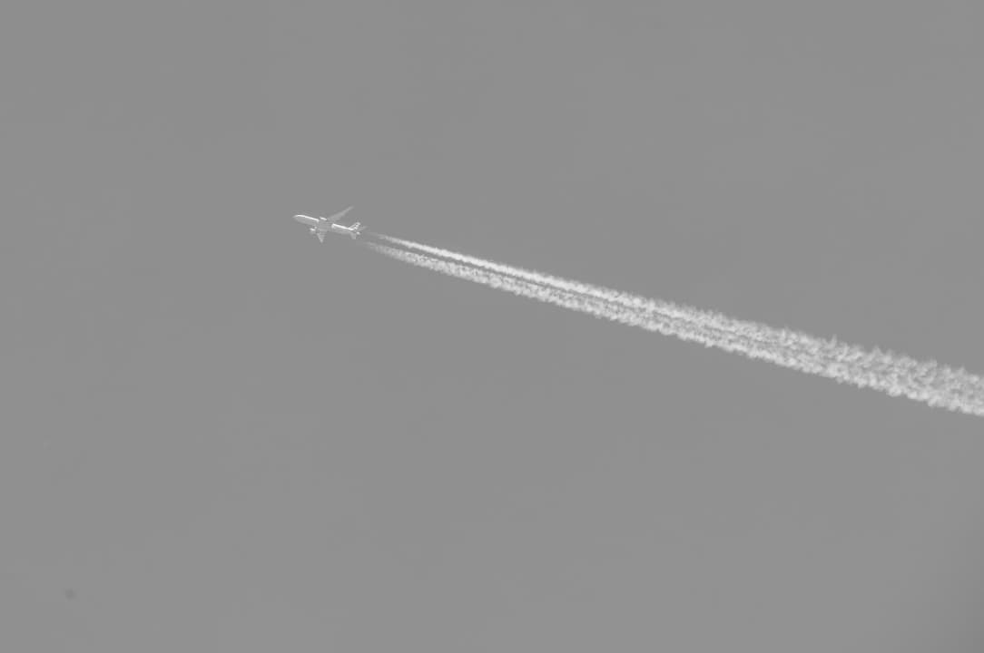 Airlines Soar as Iran Peace Deal Sends Oil Below $75