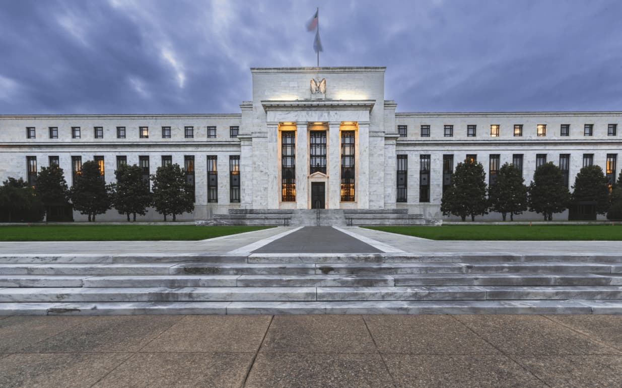 Warsh Era Begins: What a New Fed Chair Means for Rates