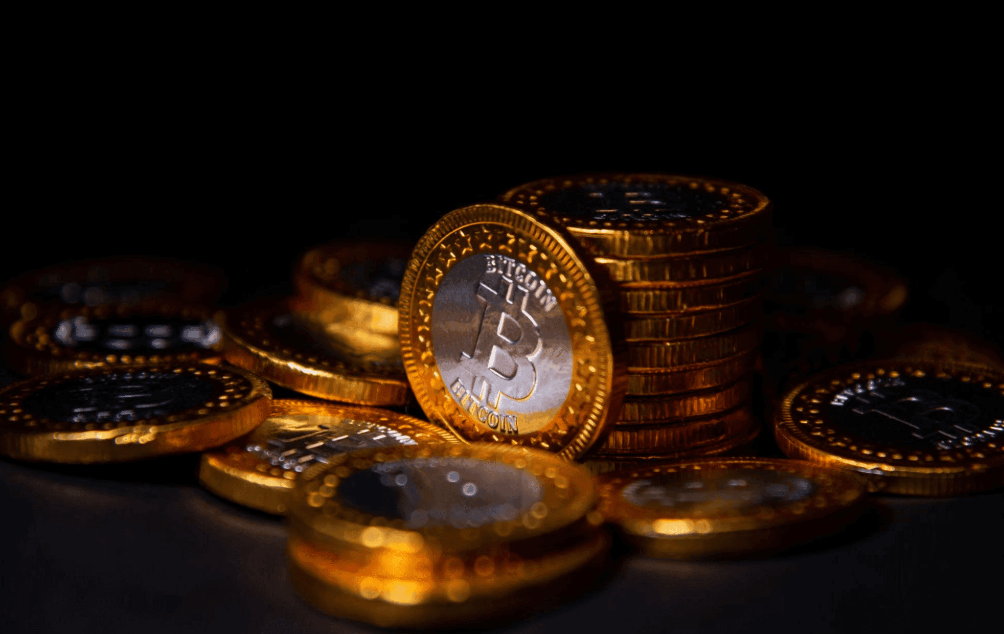 Bitcoin Slides to $71K After Iran Ceasefire Talks Collapse