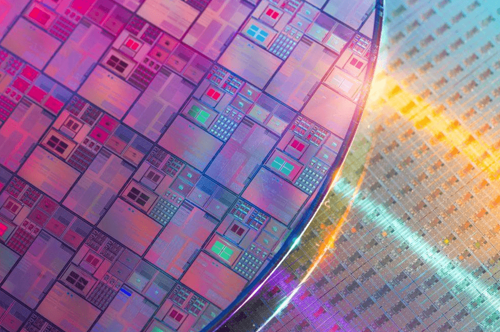 Chip ETF Selloff Creates Entry as AI Spending Holds