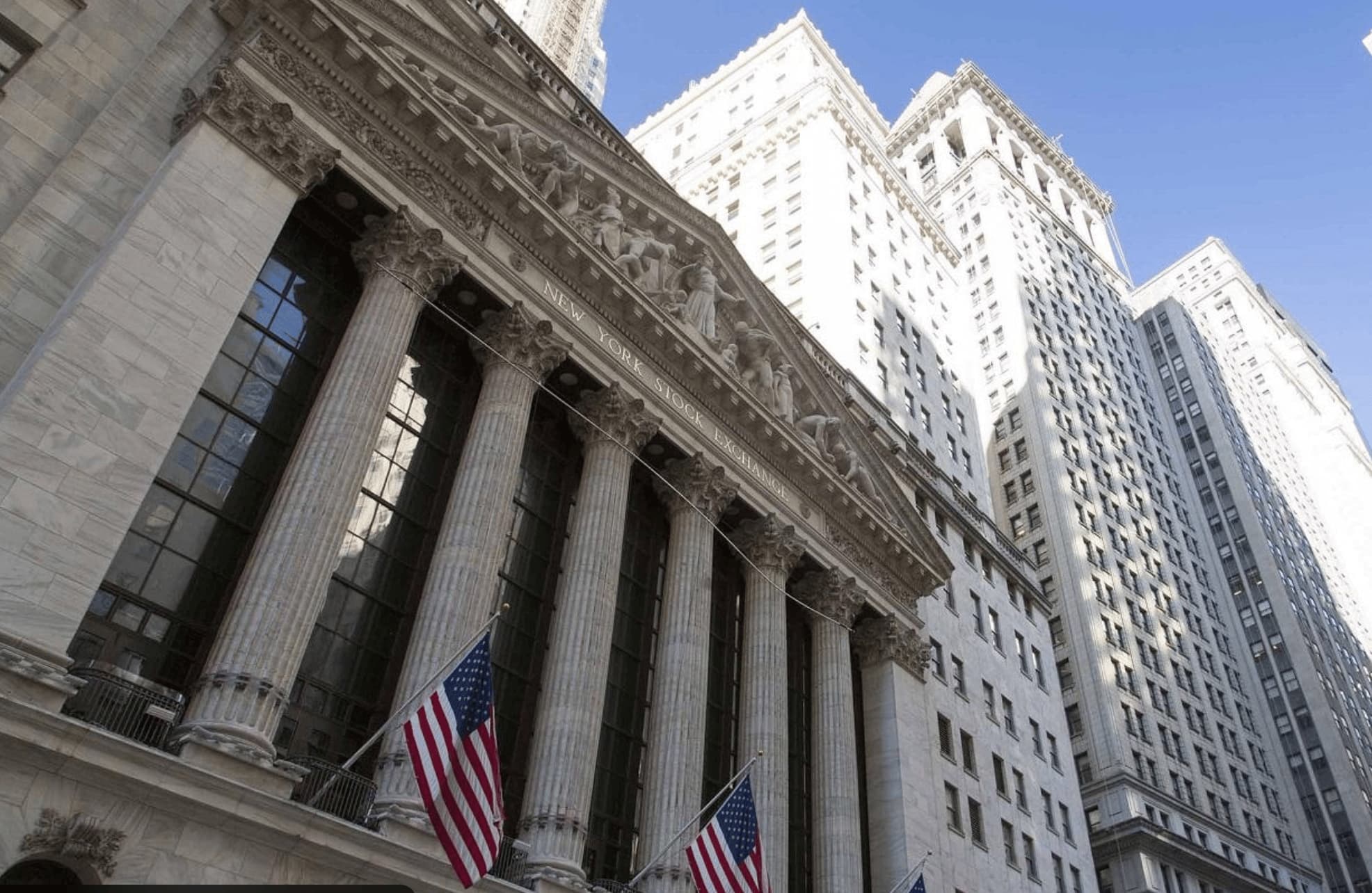 Bond ETFs Pull In $200B As 30-Year Yield Hits 5.2%