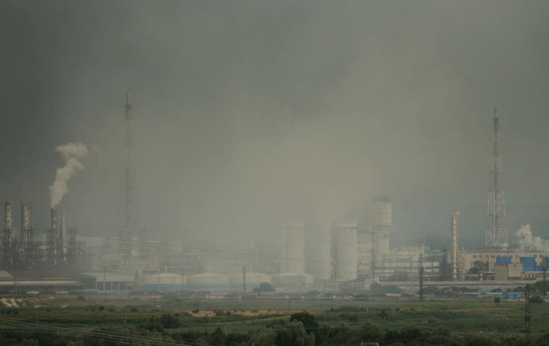 Brent Tops $118 as Iran Blockade Hits Stocks and Inflation