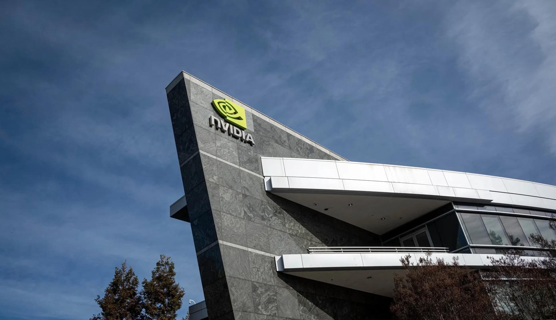 AMD Surges, NVDA's $250B OpenAI Bet: AI Trade Resets