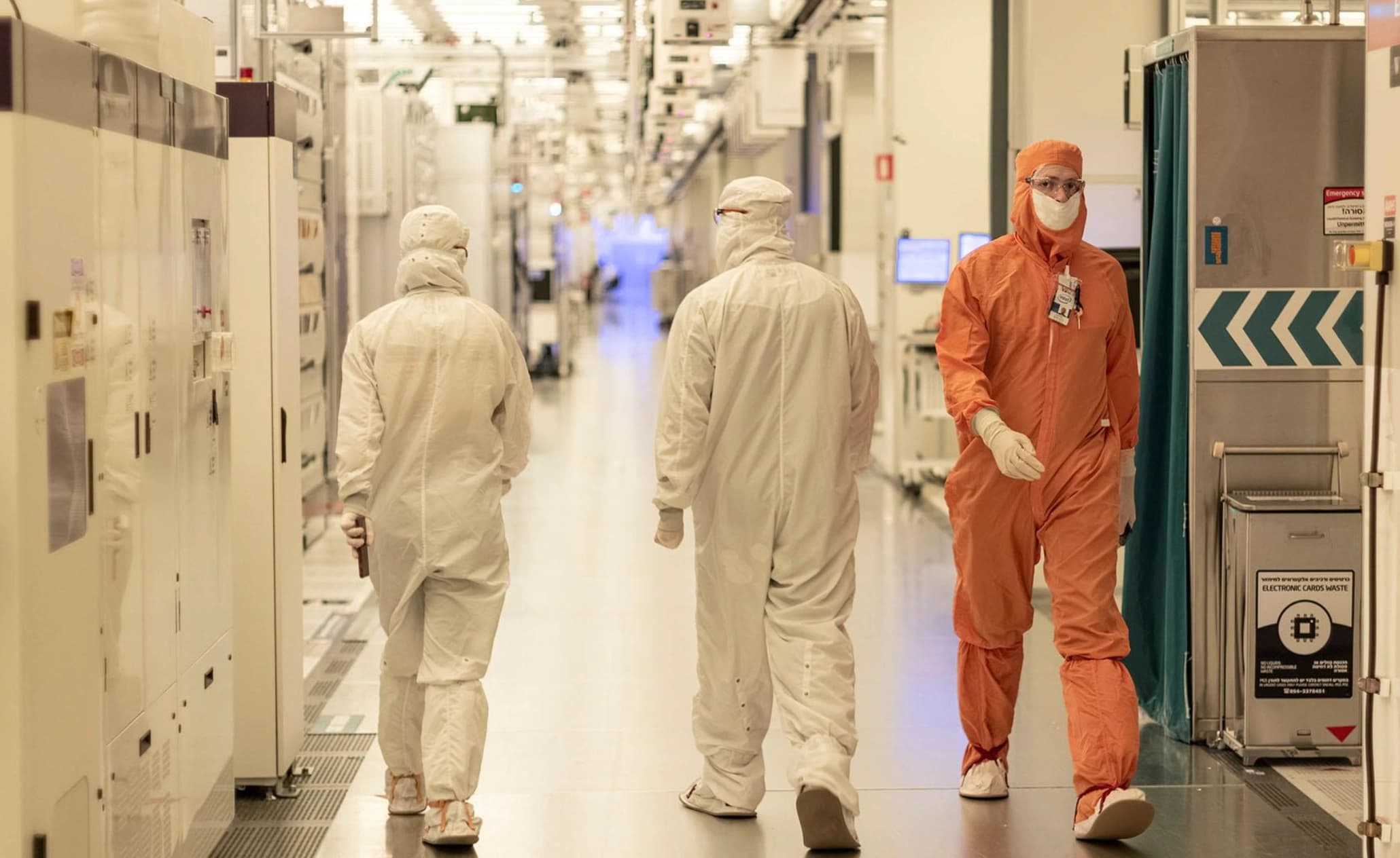 INTW AUM Jumps 87% in One Week — Intel Trade Is On