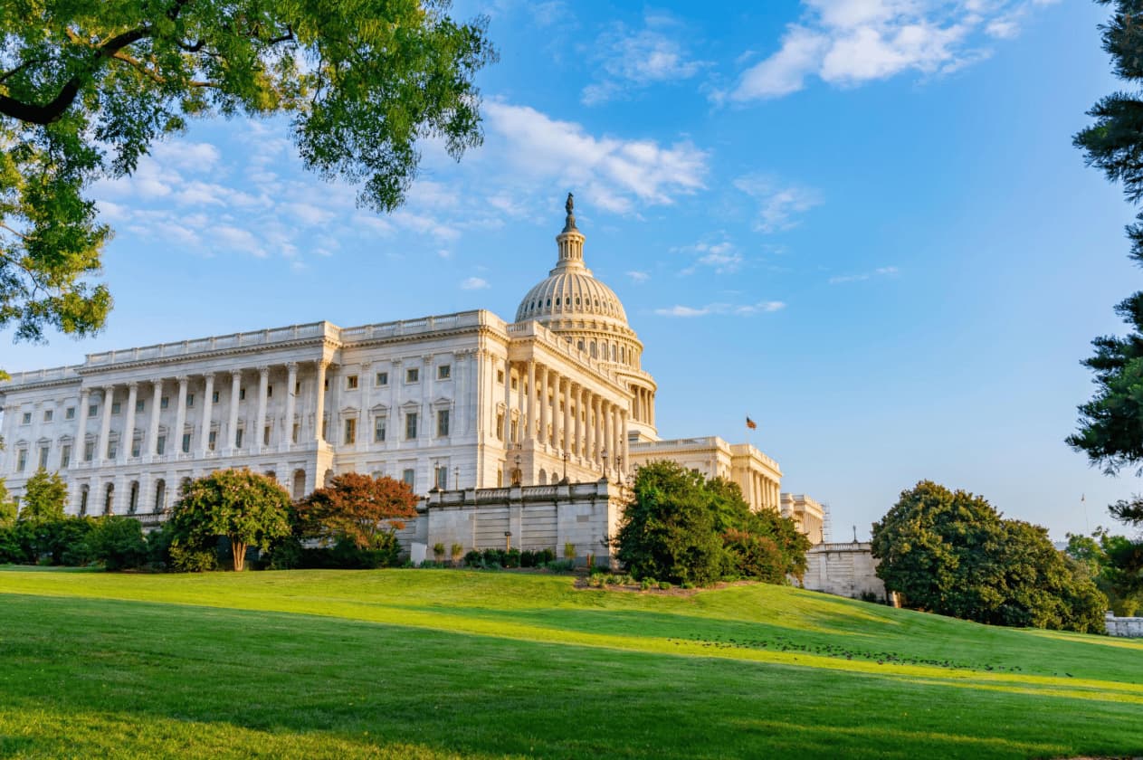 CLARITY Act Clears Committee as Bessent Backs Stablecoins