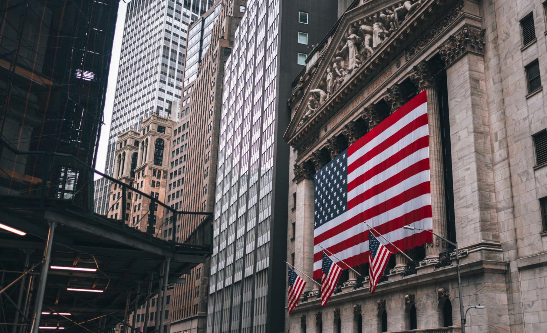 U.S. GDP Slows to 1.5% as Fed Hawks Circle