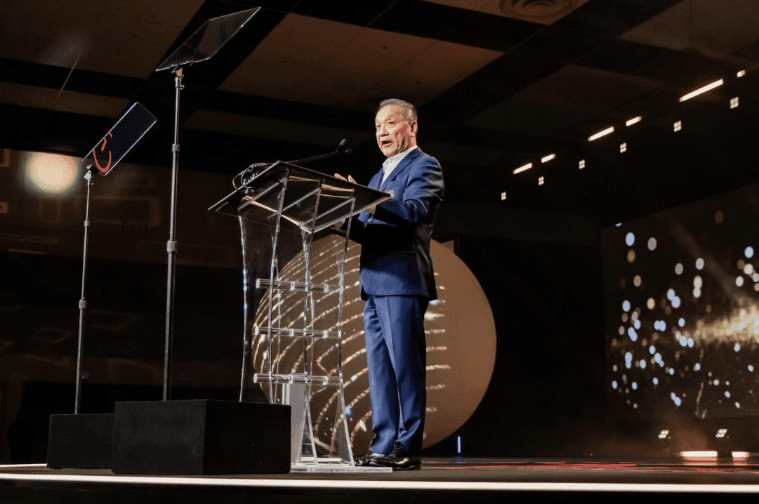 Broadcom's $350B Wipeout Exposes Cracks in the AI Trade