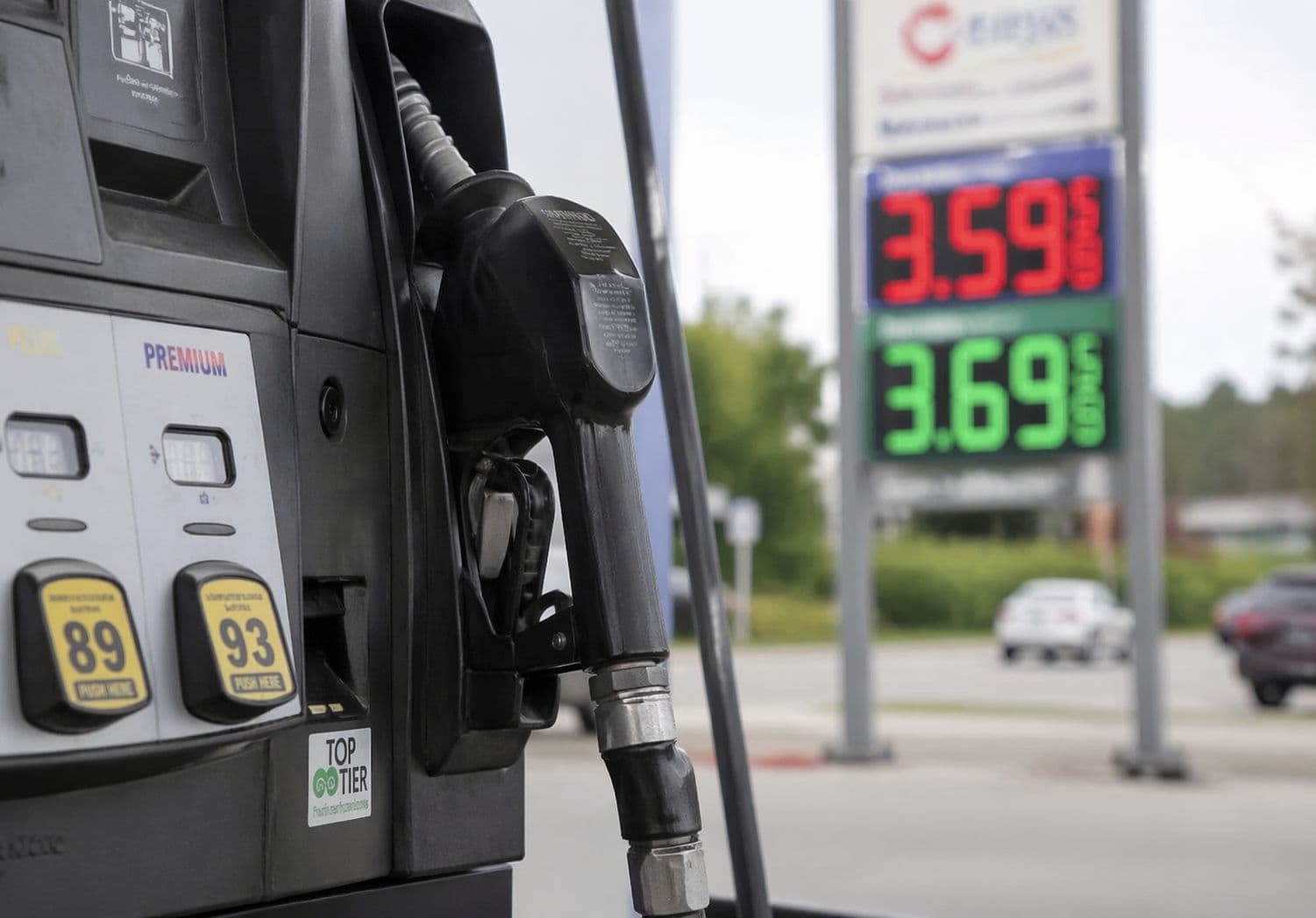 Energy Stocks Surge as Oil Spikes on Hormuz Standoff
