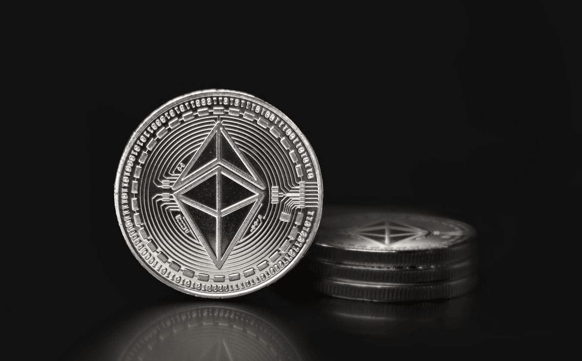 Ethereum Eyes $2,400 as Glamsterdam Upgrade Nears and ETF Flows Turn