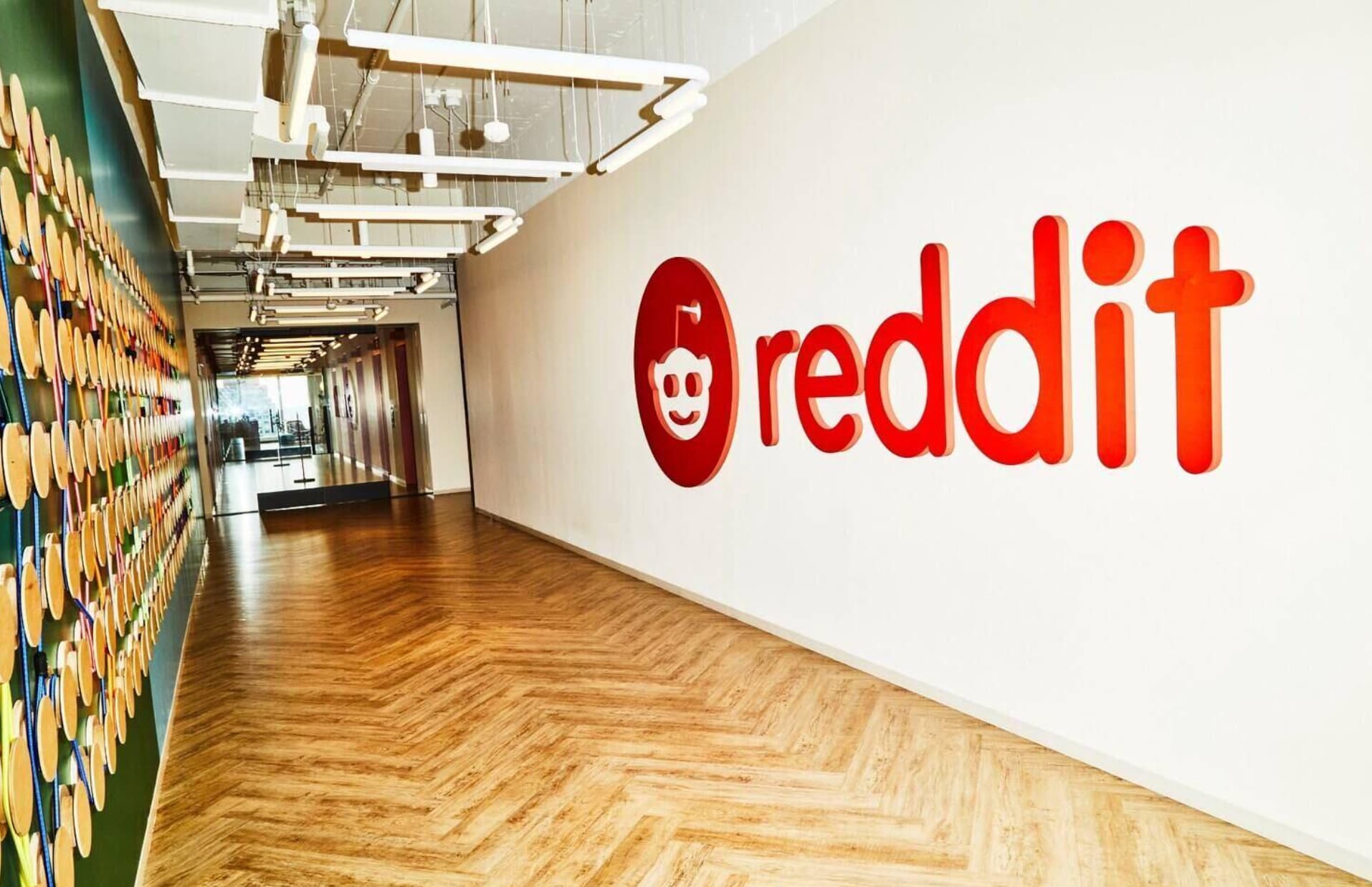 Reddit Crashes 13% Despite Blowout Q2 Beat
