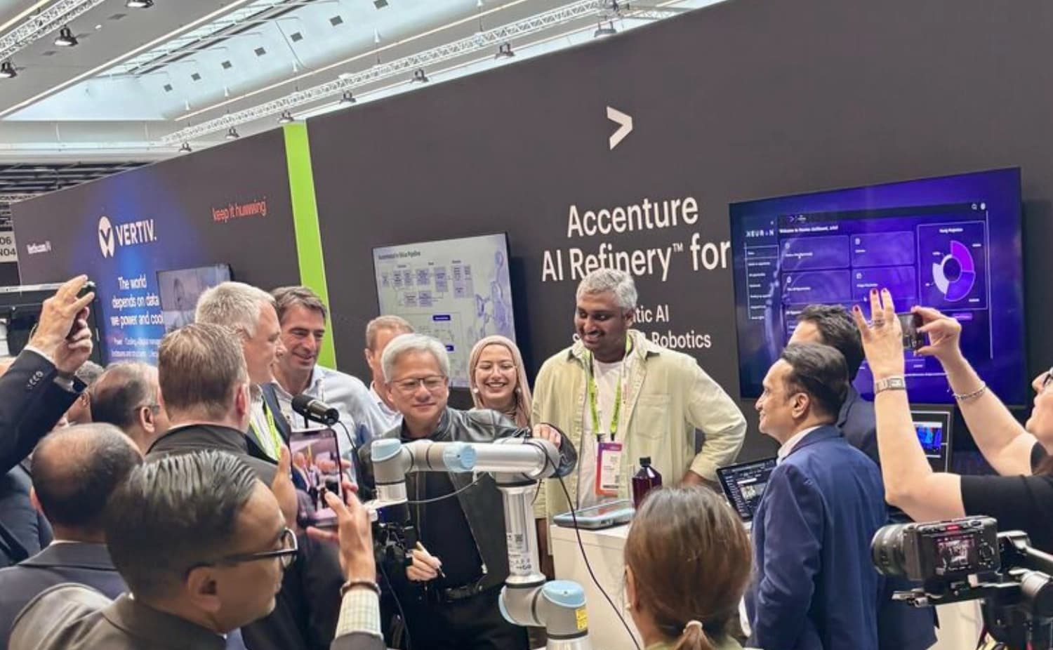 Accenture Surges 16% as $84.5B Bookings Silence AI Fears