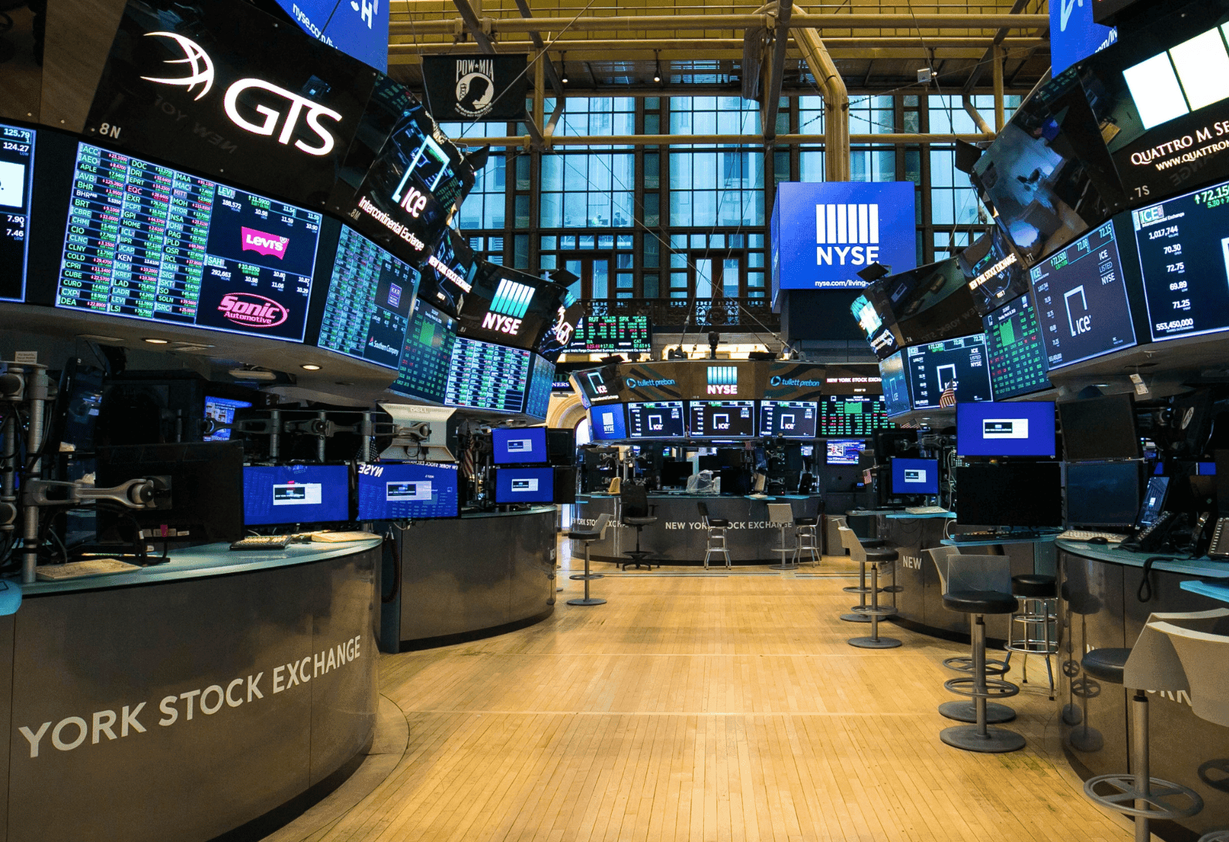 Goldman Sachs Beat the Street. The Stock Fell Anyway. Here Is What That Tells You.