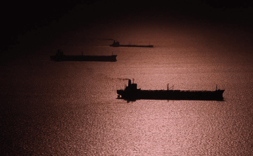 US-Iran Talks Stall as Oil Holds Near $95 and Hormuz Stays Shut
