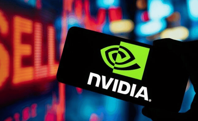 Nvidia Drops 10% From Peak Despite Record $81.6B Quarter