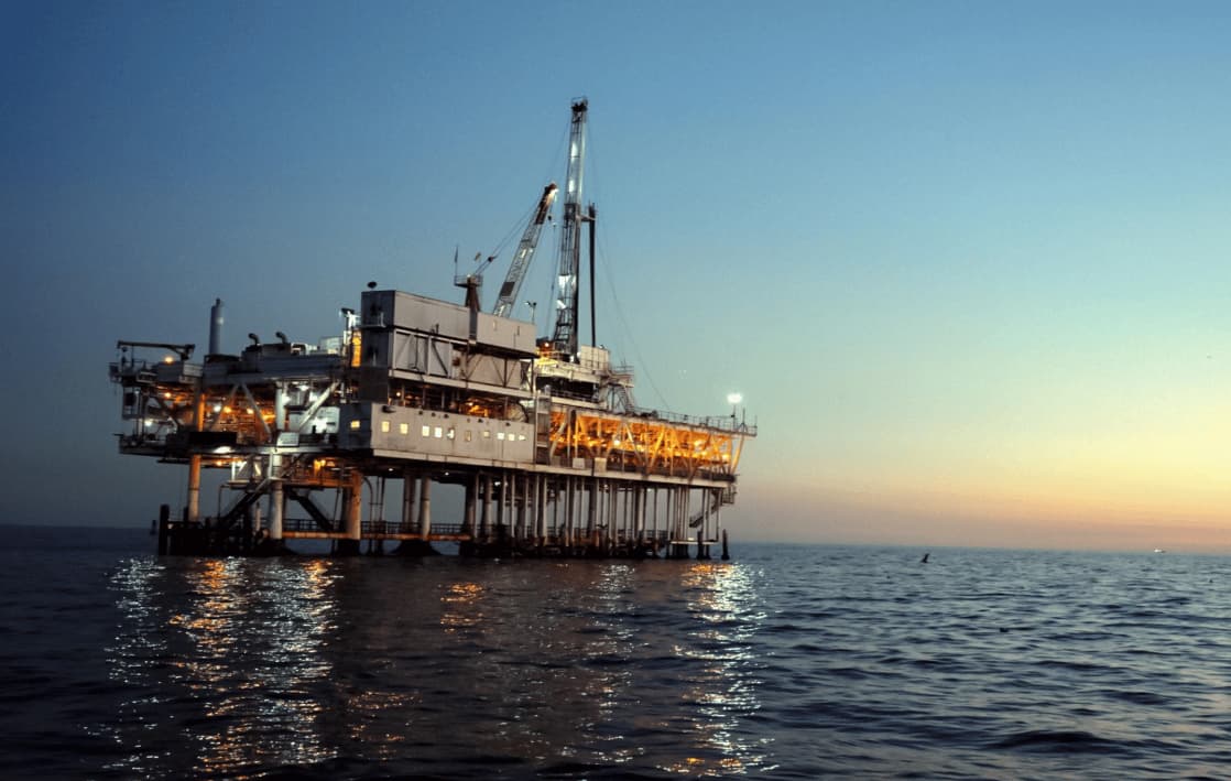 Oil Drops Below $100 as Iran Deal Hopes Collide With Reality