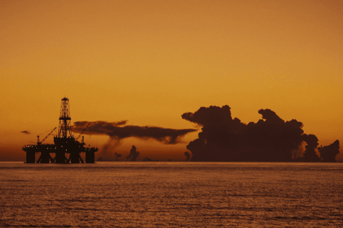 Oil Jumps 6% After Trump Rejects Iran Ceasefire Offer