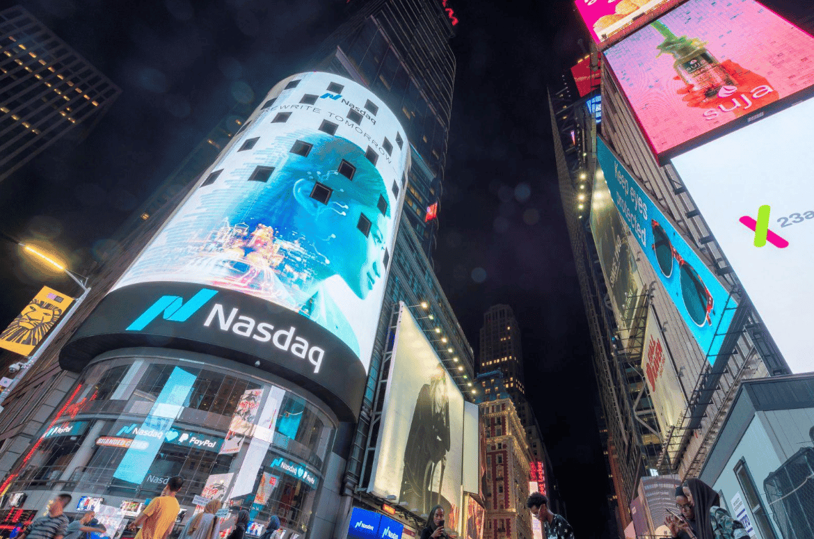 QQQ Bleeds $3.3B as Traders Rotate Out of Mega-Cap Tech