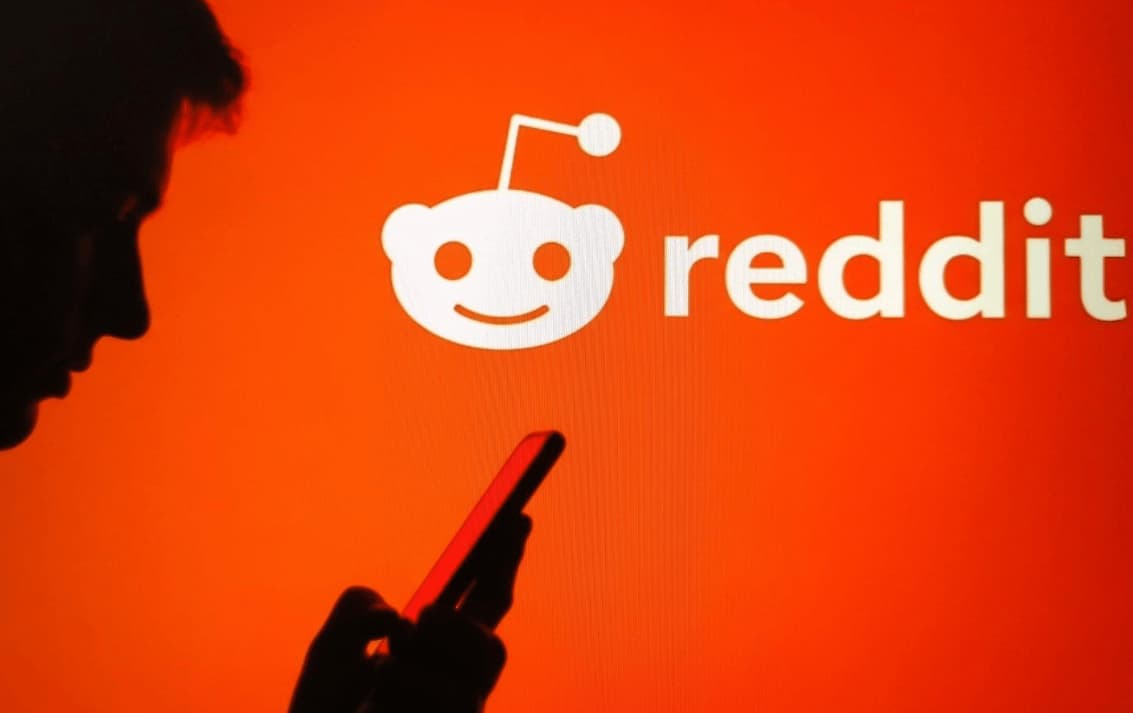 Reddit Stock Pops 16% Pre-Market on 69% Revenue Surge in Q1
