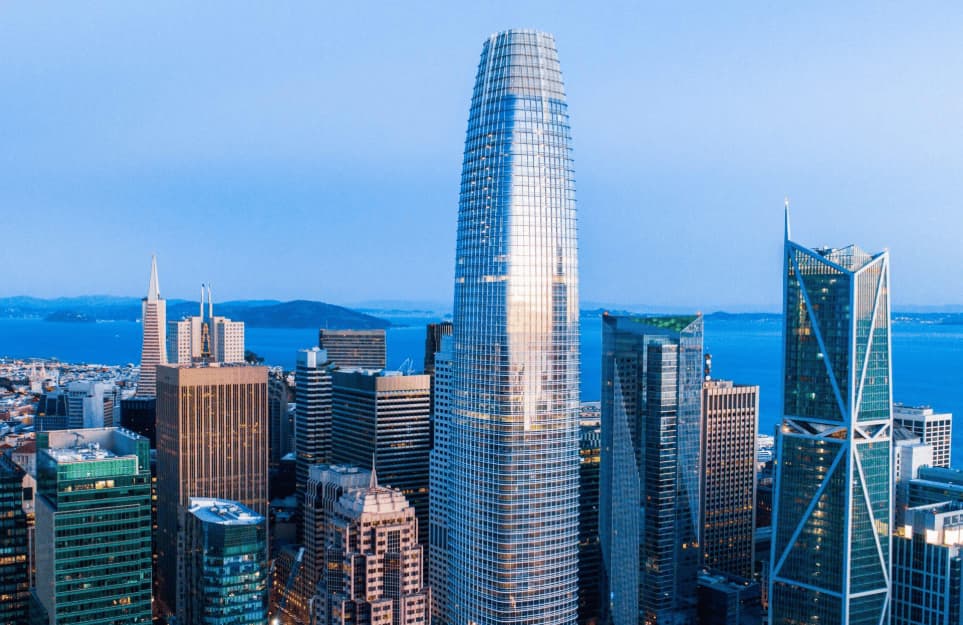 Salesforce Surges 9.7% as AI Fears Give Way to Earnings