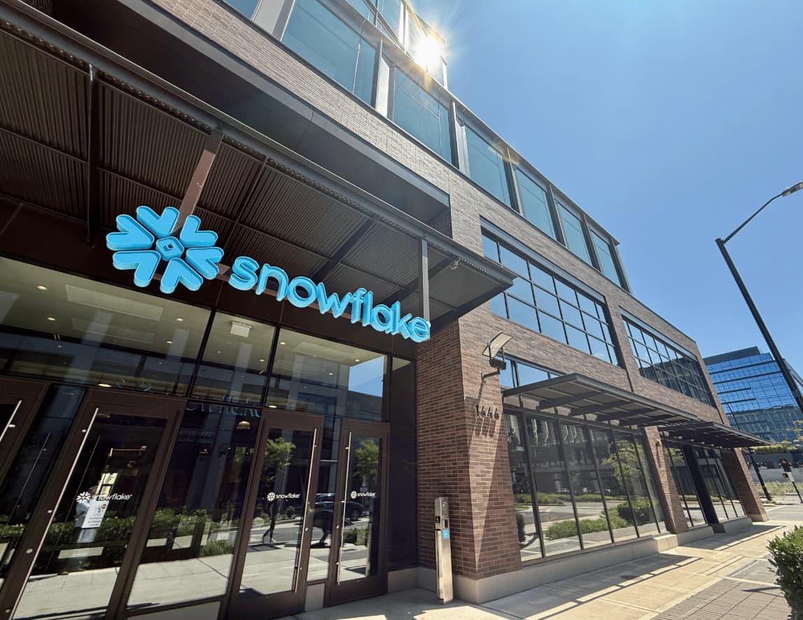 Snowflake Surges 36% on $6B Amazon Deal and AI Boom