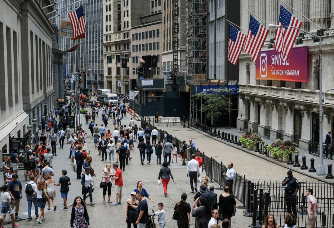 S&P 500 Eyes 7,400 as Iran Deal Hopes Lift Equities