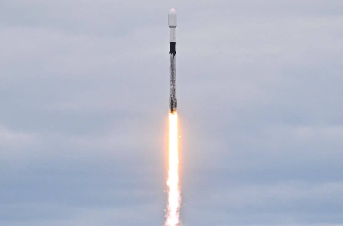 SpaceX Stock Falls for First Time Since Record IPO