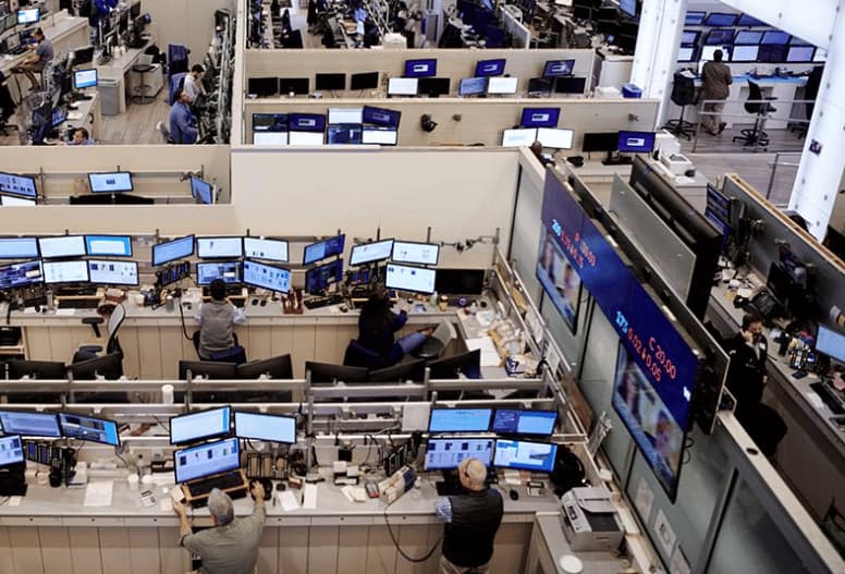 SPY and QQQ Shed $11B as Investors Rotate Into Fixed Income